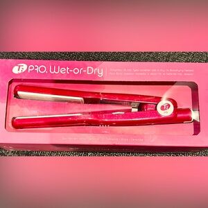 T3 Pro Wet or Dry 1.5” straightener